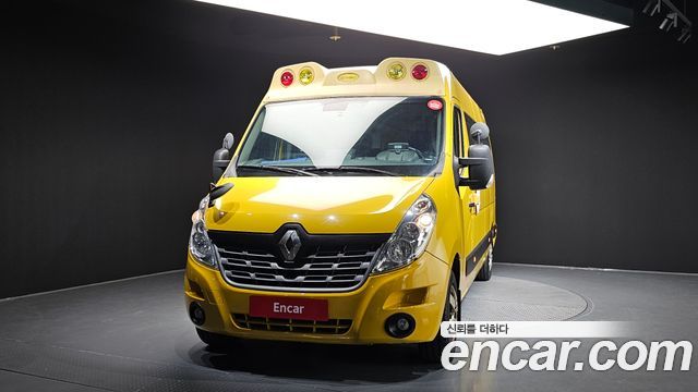 Renault Korea Master School Bus 15-Seater 2020 — фото 3