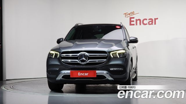 Mercedes-Benz GLE-Class (W167) GLE300d 4MATIC 2020 — фото 3