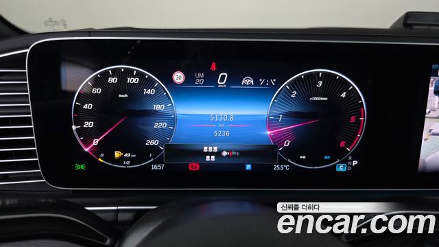Mercedes-Benz GLS-Class (X167) GLS450d 4MATIC 2025 — фото 8