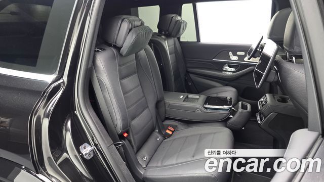 Mercedes-Benz GLS-Class (X167) GLS450d 4MATIC 2025 — фото 12
