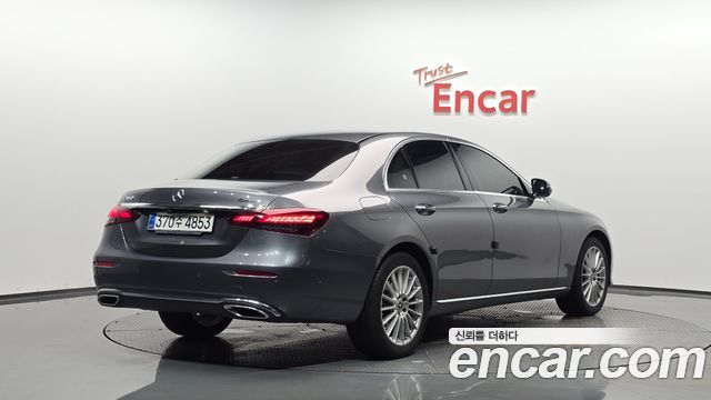 Mercedes-Benz E-Class (W213) E250 Exclusive 2021 — фото 2