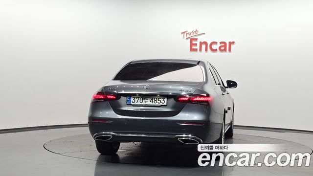 Mercedes-Benz E-Class (W213) E250 Exclusive 2021 — фото 4