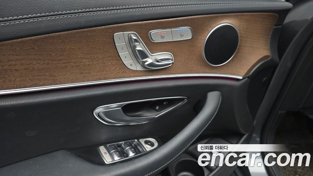 Mercedes-Benz E-Class (W213) E250 Exclusive 2021 — фото 17
