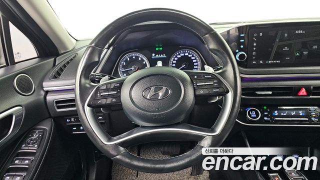 Hyundai Sonata (DN8) 2.0 LPG(rental car) Smart 2022 — фото 13