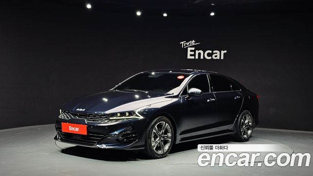 Kia K5 (III) 2.0 Noblesse 2023 — фото 1