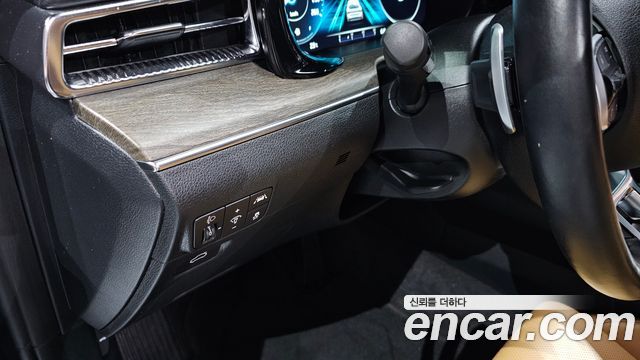 Kia K5 (III) 2.0 Noblesse 2023 — фото 29