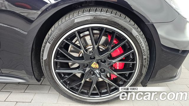 Porsche Panamera (971) 4.0 GTS 2023 — фото 21