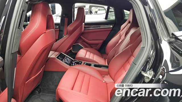 Porsche Panamera (971) 4.0 GTS 2023 — фото 26