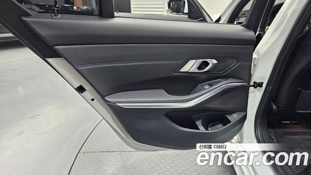 BMW 3 Series (G20) 320i M Sport 2021 — фото 25