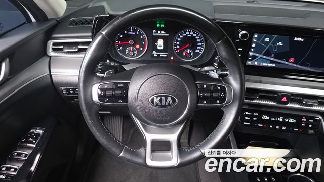 Kia K5 (III) 2.0 Prestige 2021 — фото 13