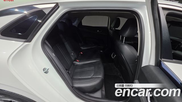 Kia K5 (III) 2.0 Prestige 2021 — фото 18