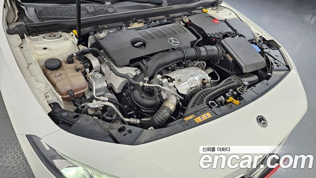Mercedes-Benz A-Class (W177) A220 Sedan 2020 — фото 6