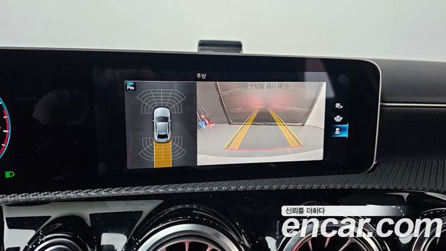 Mercedes-Benz A-Class (W177) A220 Sedan 2020 — фото 14