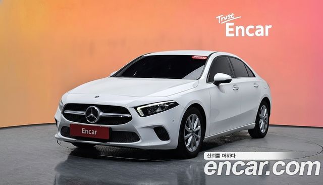 Mercedes-Benz A-Class (W177) A220 Sedan 2020 — фото 1