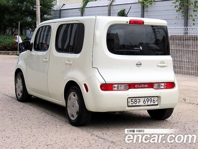 Nissan Cube 1.8 S Z12 2011 — фото 3