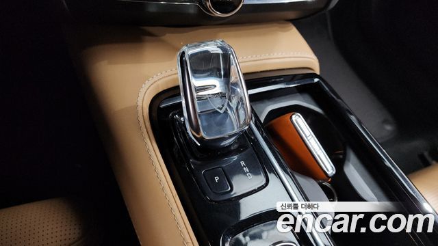Volvo S90 T8 AWD Inscription 2021 — фото 9