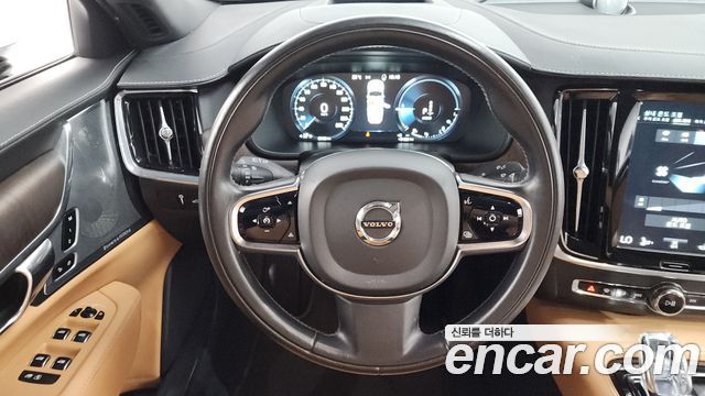 Volvo S90 T8 AWD Inscription 2021 — фото 13