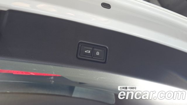 Audi Q4 e-tron (F4) 40 Premium Sportback 2022 — фото 16