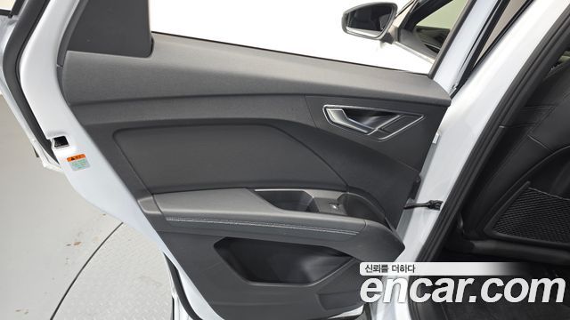 Audi Q4 e-tron (F4) 40 Premium Sportback 2022 — фото 25
