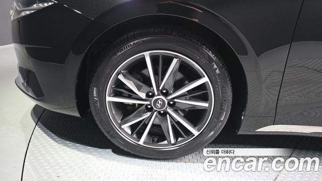 Hyundai Grandeur (IG) 2.5 Exclusice 2023 — фото 5