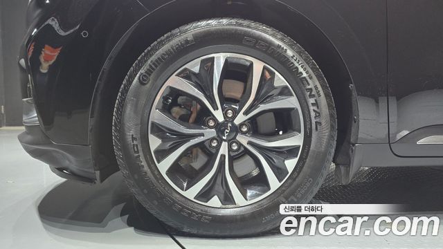 Kia Carnival (IV) Gasoline 11-Seater Signature 2023 — фото 5