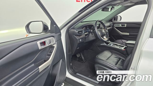 Ford Explorer (VI) 3.0 PHEV 2021 — фото 10