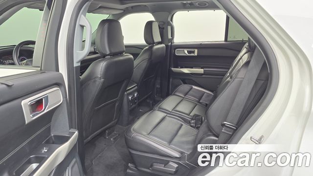 Ford Explorer (VI) 3.0 PHEV 2021 — фото 11