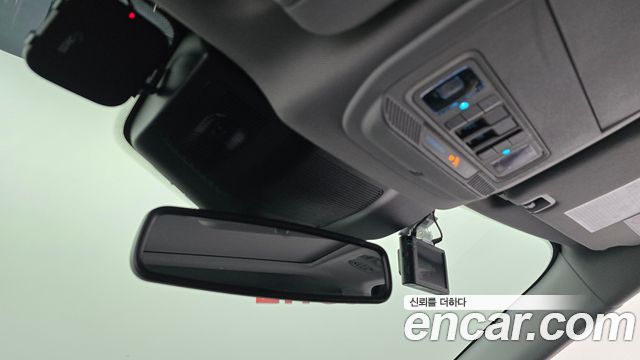 Ford Explorer (VI) 3.0 PHEV 2021 — фото 16