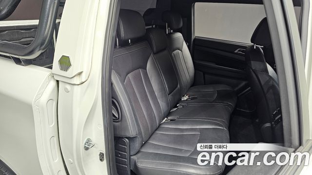 KG Mobility (SsangYong) Rexton Sports Khan Diesel 2.2 4WD Culman Noblesse 2024 — фото 12
