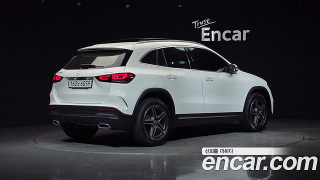 Mercedes-Benz GLA-Class (H247) GLA250 4MATIC 2020 — фото 2