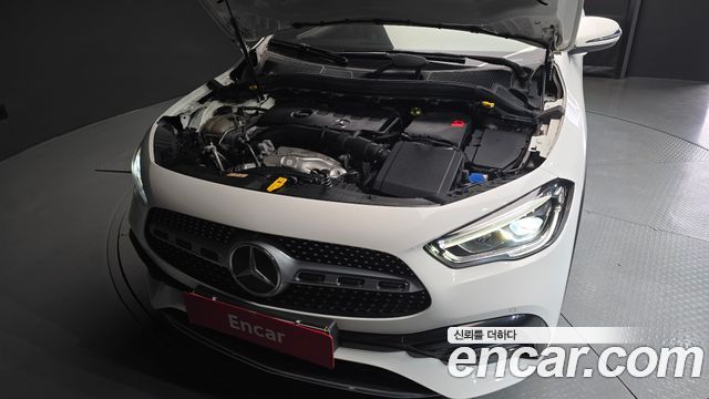 Mercedes-Benz GLA-Class (H247) GLA250 4MATIC 2020 — фото 6