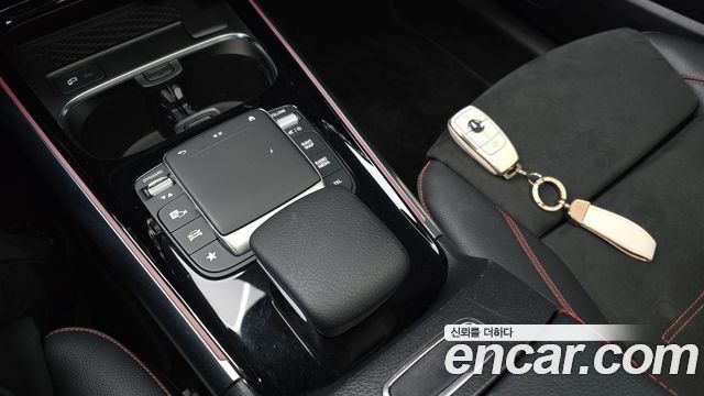 Mercedes-Benz GLA-Class (H247) GLA250 4MATIC 2020 — фото 18