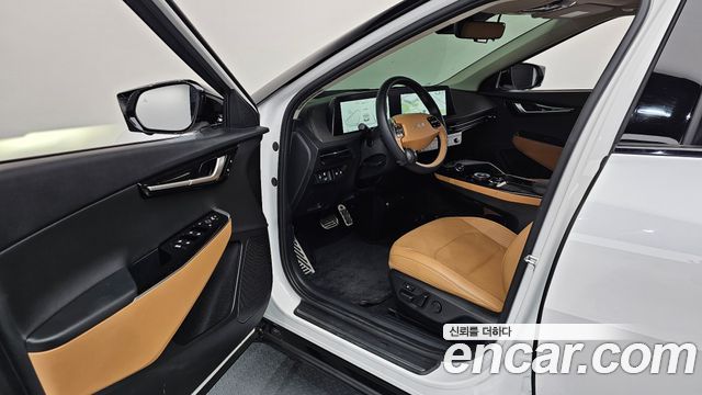 Kia EV6 Long Range Earth 2023 — фото 10