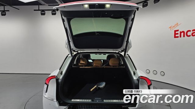 Kia EV6 Long Range Earth 2023 — фото 20