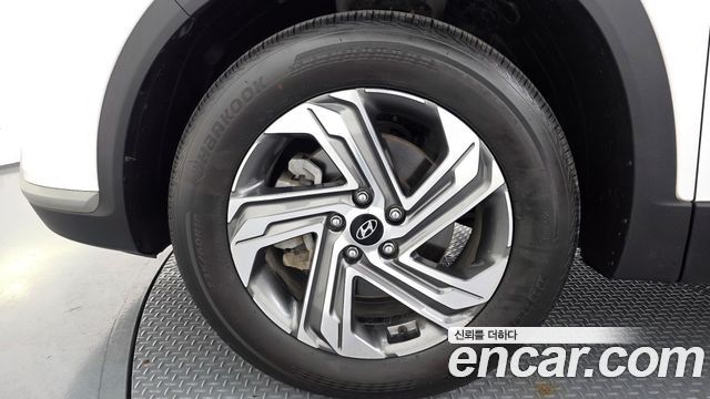 Hyundai Santa Fe Diesel 2.2 4WD Exclusive 2023 — фото 5