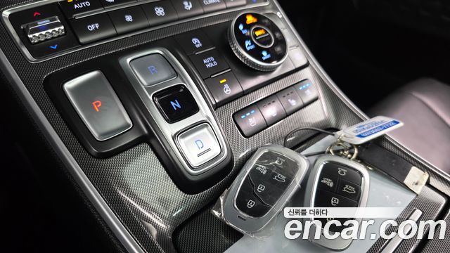 Hyundai Santa Fe Diesel 2.2 4WD Exclusive 2023 — фото 9