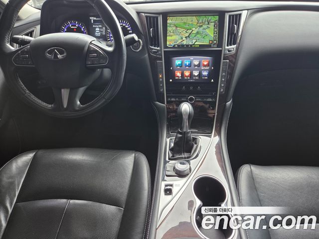 Infiniti Q50 2.2d Exclsive 2015 — фото 19
