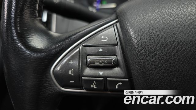 Infiniti Q50 2.2d Exclsive 2015 — фото 24