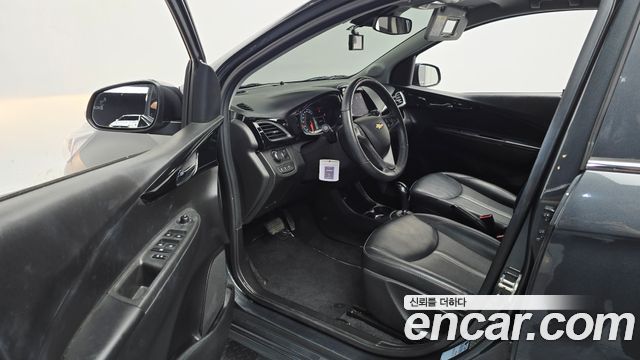 Chevrolet Spark Premier 2021 — фото 10