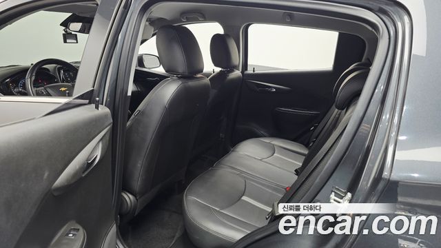 Chevrolet Spark Premier 2021 — фото 11