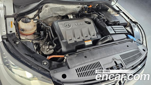 Volkswagen Tiguan 2.0 TDI Comfort 5N 2013 — фото 6