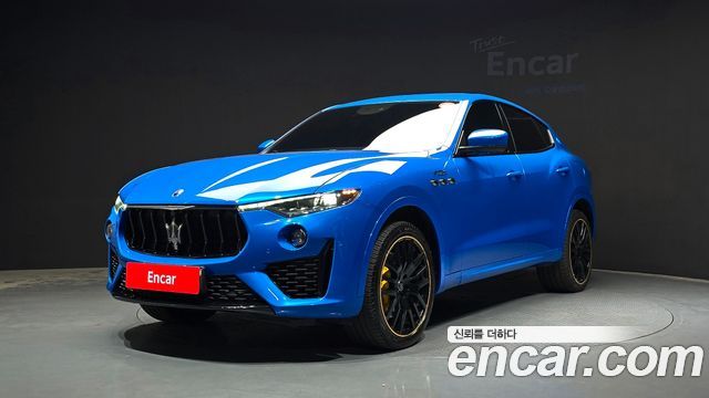 Maserati Levante 3.0 S AWD F Tributo