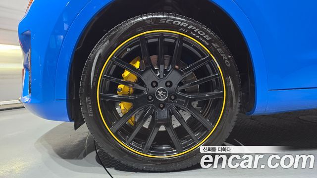 Maserati Levante 3.0 S AWD F Tributo 2021 — фото 5