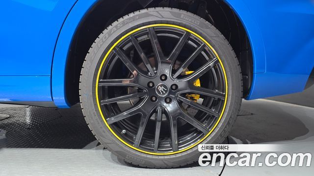 Maserati Levante 3.0 S AWD F Tributo 2021 — фото 27