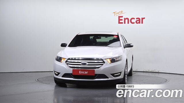 Ford Taurus 2.0 Limited EcoBoost 6th 2015 — фото 3