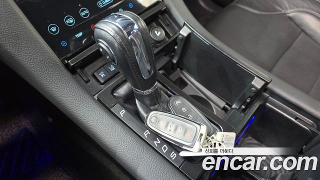 Ford Taurus 2.0 Limited EcoBoost 6th 2015 — фото 9