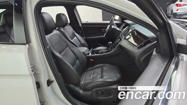 Ford Taurus 2.0 Limited EcoBoost 6th 2015 — фото 12