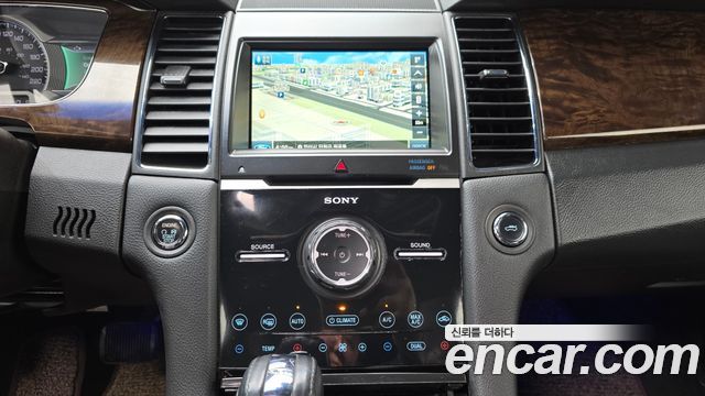 Ford Taurus 2.0 Limited EcoBoost 6th 2015 — фото 18