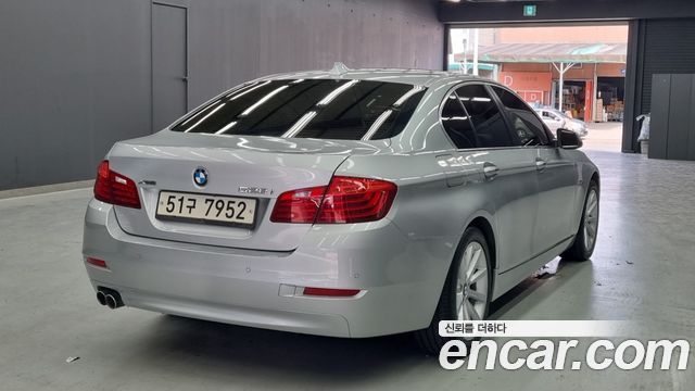 BMW 5 Series (F10) 528i xDrive 2015 — фото 3