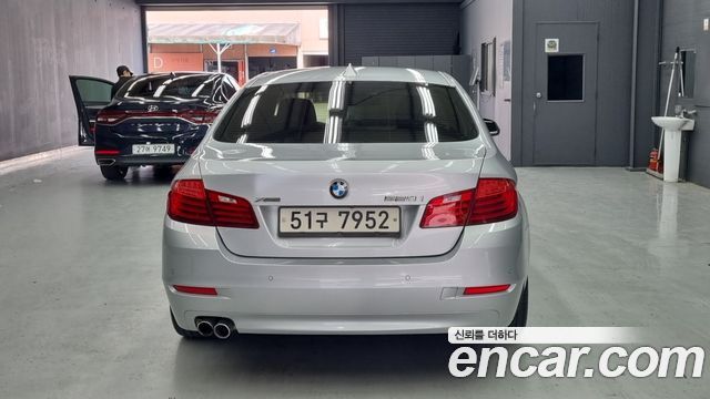 BMW 5 Series (F10) 528i xDrive 2015 — фото 4